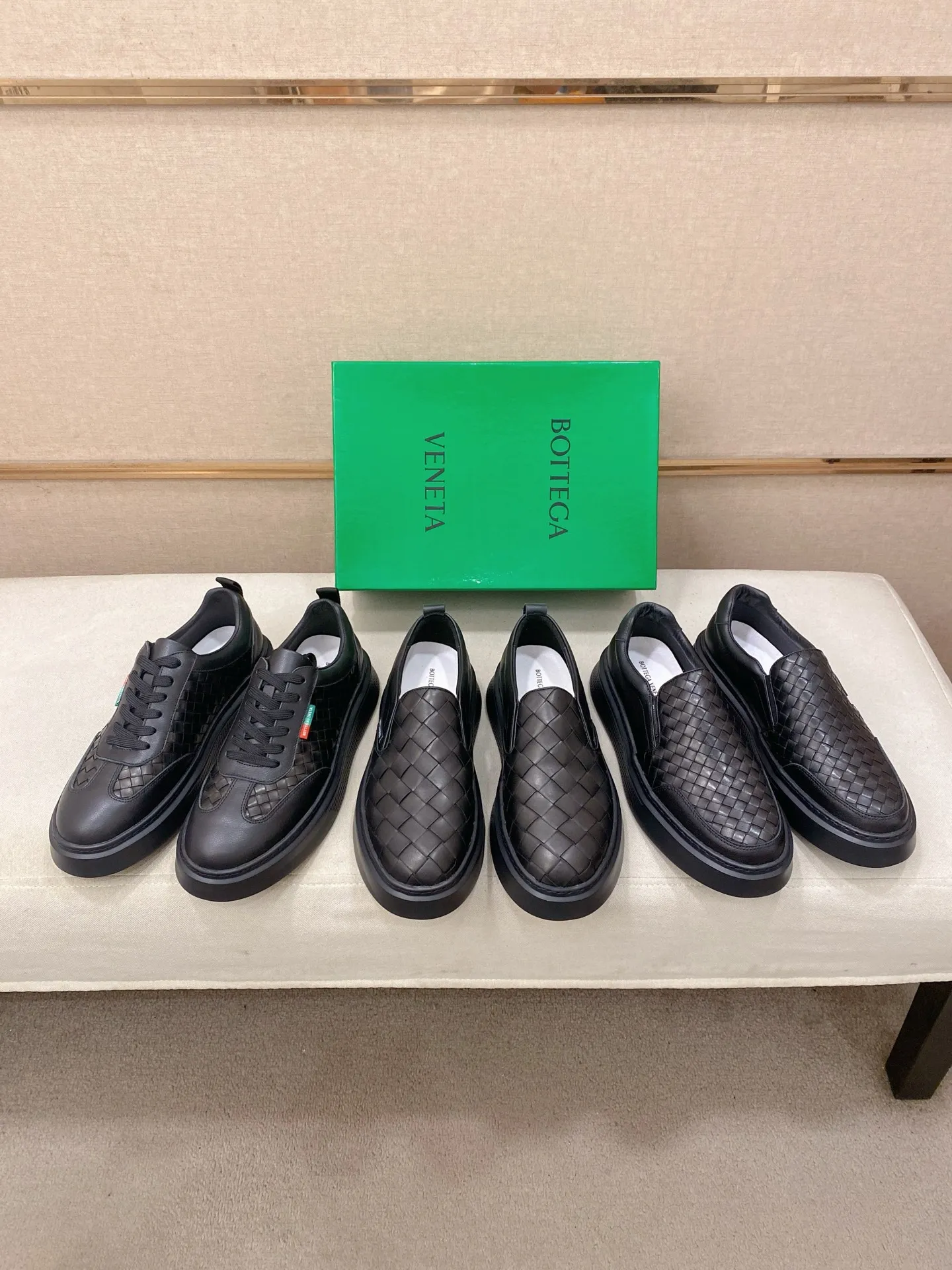 Men's shoes💰 500💰 【BV】The latest hot style‼ ️Casual men's shoes, uppers imported first-layer cowhide. Fully imported first-layer leather lining✔️Exquisite workmanship, excellent foot feel, special rubber sole✔️, cool and fashionable, the latest fashion, fashionable outsole, hurry up. Code number: 38-44